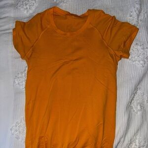 LULULEMON swiftly tech tee